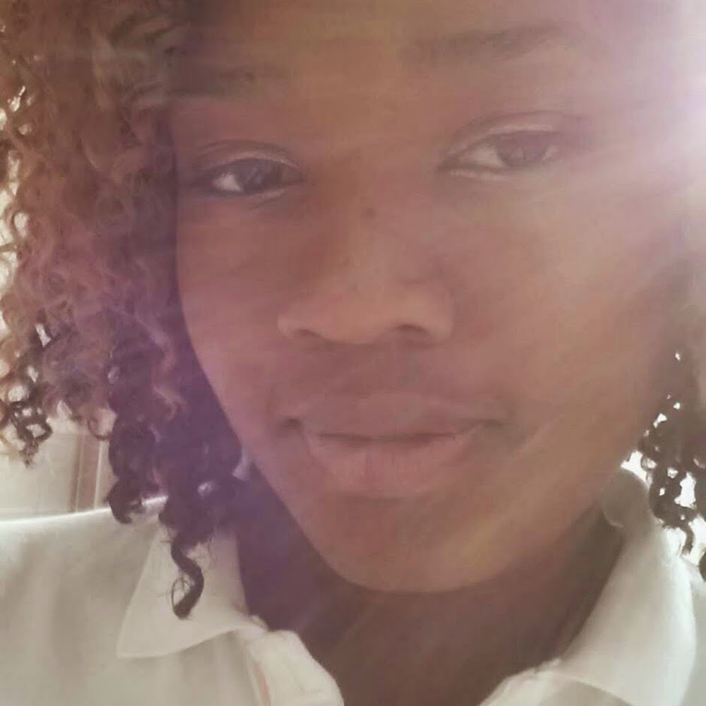 Meet your Posher, Nelly